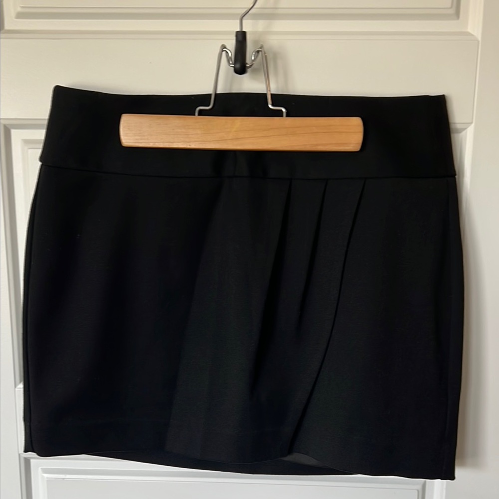 Express Black Pleated Pencil Skirt Mini Length